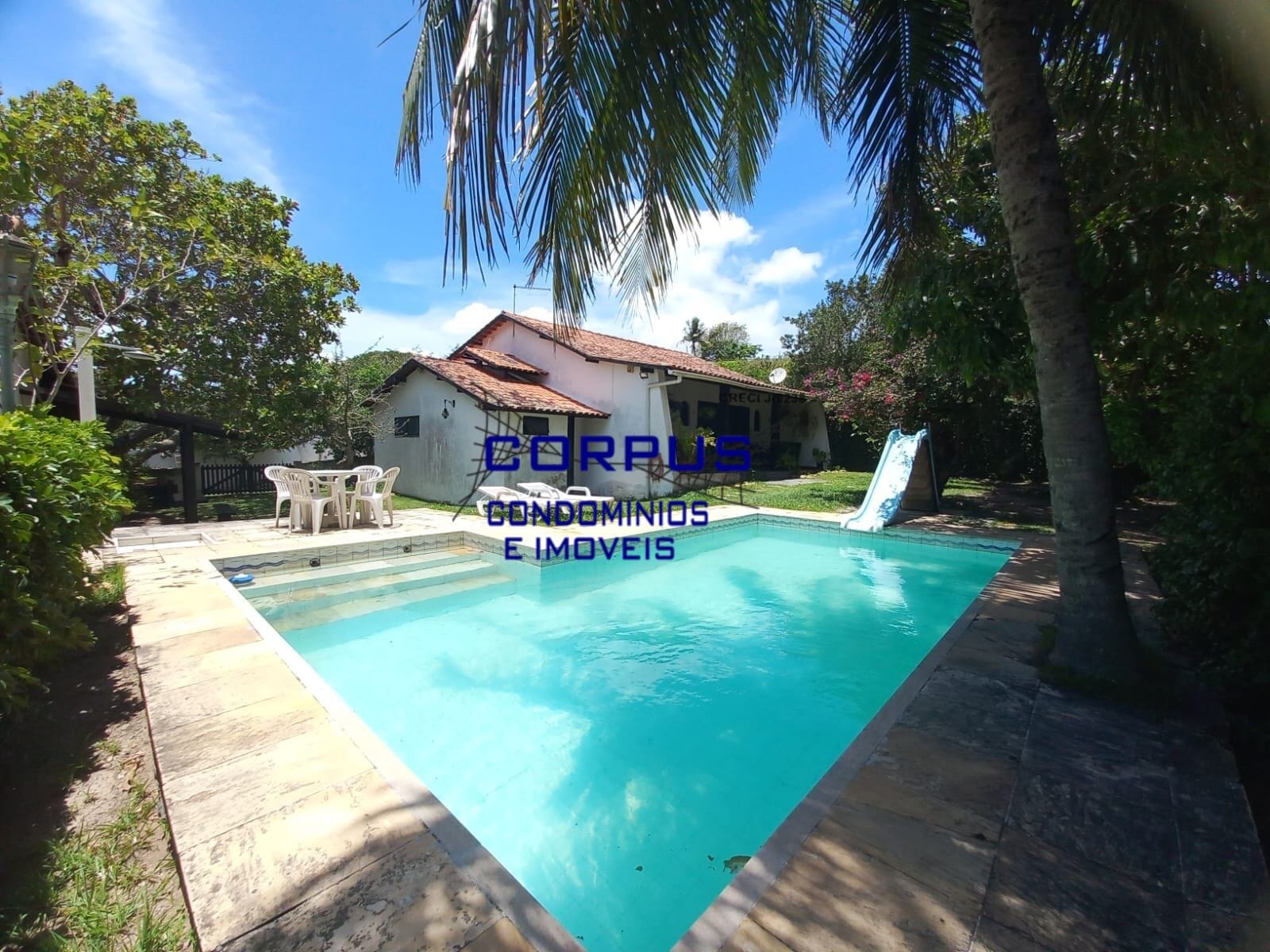 Casas à venda em Praia do Sudoeste, São Pedro da Aldeia - RJ - Buskaza