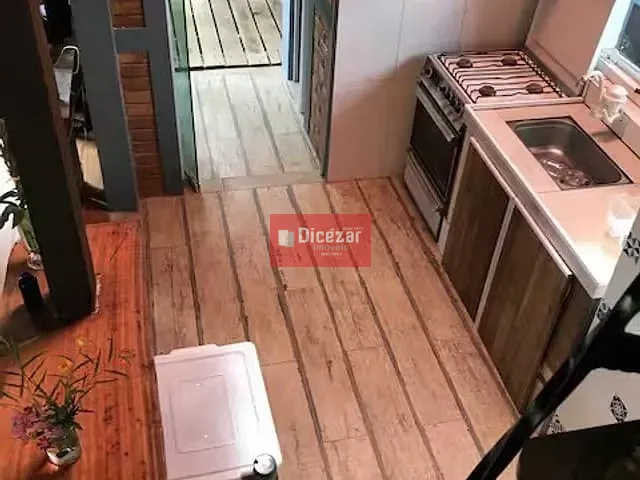 Casa 3 quartos e 1 banheiro, à venda, no bairro Centro em Balneário Piçarras