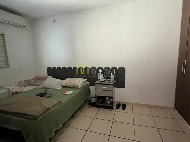 Casa 2 quartos e 1 banheiro, à venda, no bairro Jardim Porto Feliz em Porto Feliz