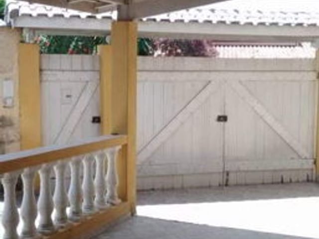 Casa à venda, no bairro Conjunto Habitacional Terra dos Ipês II (Fase II) em Pindamonhangaba