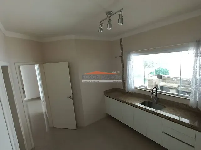 Casa com 250m² 3 quartos e 4 banheiros, à venda, no bairro Ibiti Royal Park em Sorocaba