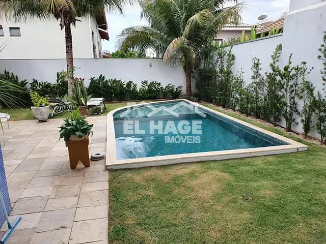 Casa com 440m² 3 quartos e 5 banheiros, à venda, no bairro Condomínio Florais Cuiabá Residencial em Cuiabá
