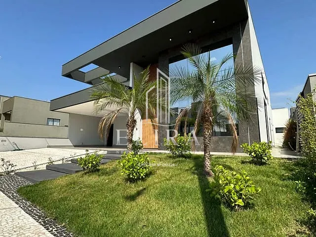Casa com 450m² 3 quartos e 5 banheiros, à venda, no bairro Chácara Letônia em Americana