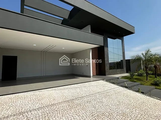 Casa com 450m² 3 quartos e 5 banheiros, à venda, no bairro Chácara Letônia em Americana