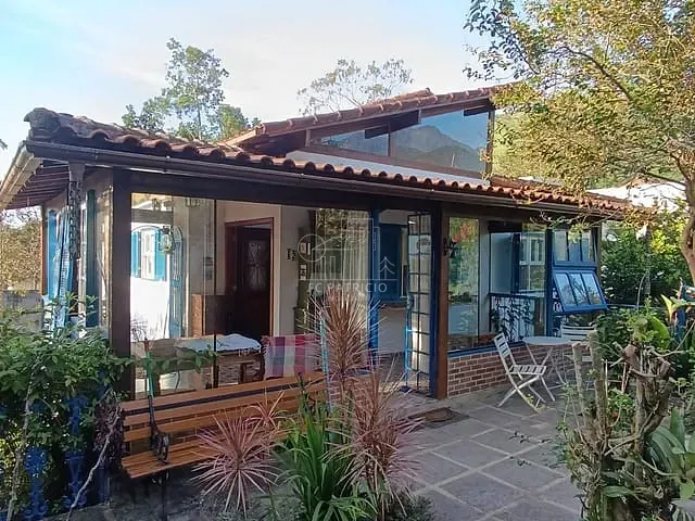 Casa com 500m² 3 quartos e 1 banheiro, à venda, no bairro Limoeiro em Guapimirim