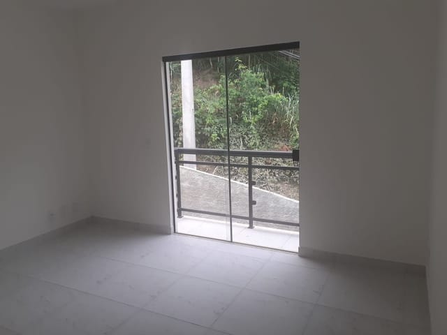 Casa com 240m² 3 quartos e 2 banheiros, à venda, no bairro Maravista em Niterói