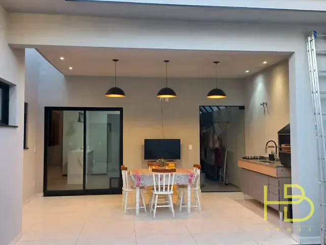 Casa 3 quartos e 3 banheiros, à venda, no bairro Ibiti Royal Park em Sorocaba