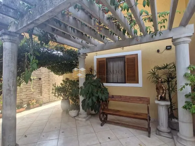 Casa com 184m² 3 quartos e 3 banheiros, à venda, no bairro Jardim Danúbio em Jundiaí