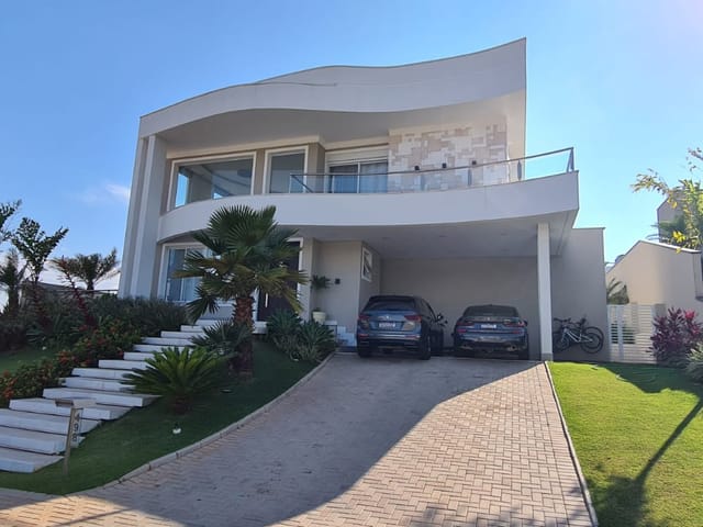 Casa com 860m² 3 quartos e 5 banheiros, à venda, no bairro Monte Alegre em Vinhedo