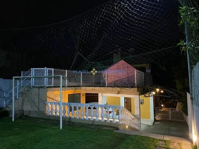 Casa com 1m² 4 quartos e 4 banheiros, à venda, no bairro Bingen em Petrópolis