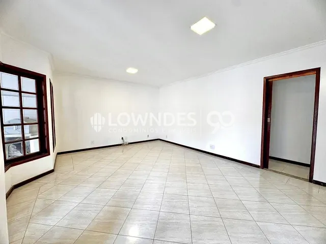 Casa 4 quartos e 3 banheiros, à venda, no bairro Vargem Grande em Rio de Janeiro