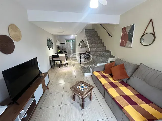 Casa 2 quartos e 2 banheiros, à venda, no bairro Côrrego Frio (Penedo) em Itatiaia