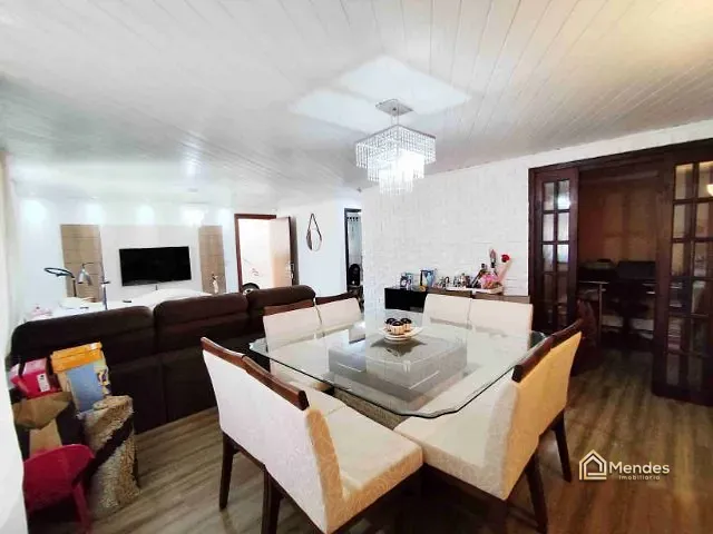 Casa com 120m² 2 quartos e 1 banheiro, à venda, no bairro Sítio Cercado em Curitiba