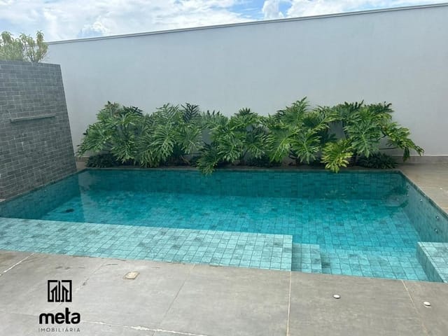 Casa com 392m² 2 quartos e 2 banheiros, à venda, no bairro Jardim Belo Horizonte em Sinop