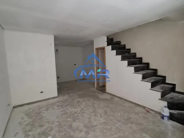Casa 2 quartos e 3 banheiros, à venda, no bairro Vila Esperança em São Paulo