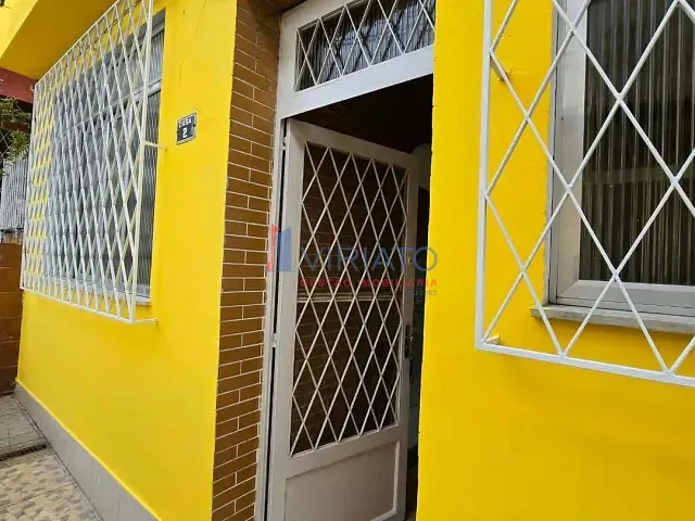 Casa 3 quartos e 2 banheiros, para alugar, no bairro Penha Circular em Rio de Janeiro