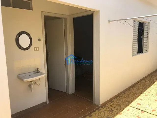Casa com 225m² 2 quartos e 1 banheiro, à venda, no bairro Centro em Indaiatuba