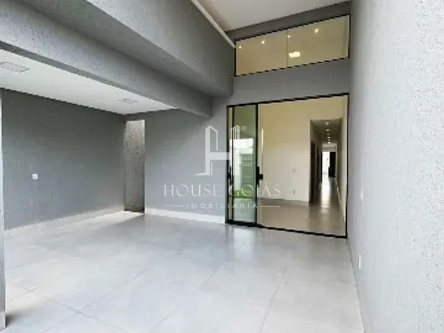 Casa 3 quartos e 2 banheiros, à venda, no bairro Setor Faiçalville em Goiânia