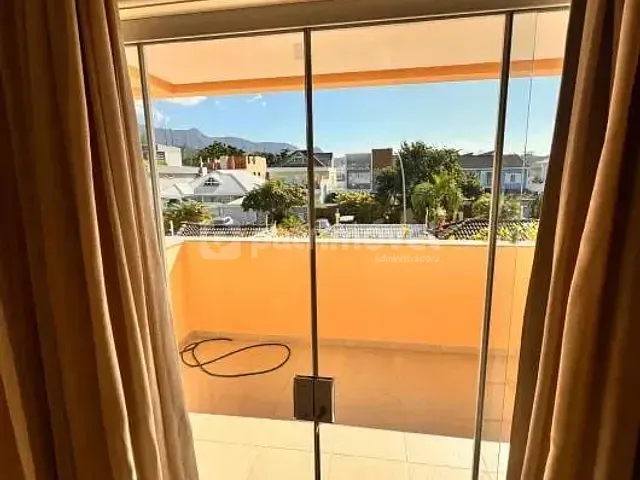 Casa 5 quartos e 6 banheiros, à venda, no bairro Barra da Tijuca em Rio de Janeiro