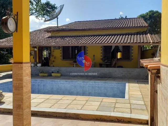 Casa com 720m² 3 quartos e 3 banheiros, à venda, no bairro Quinta Mariana em Guapimirim