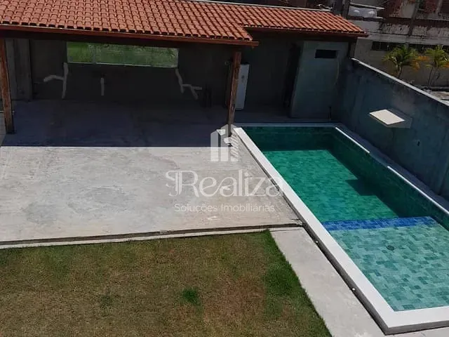 Casa com 510m² 5 quartos e 7 banheiros, à venda, no bairro Olivença em Ilhéus