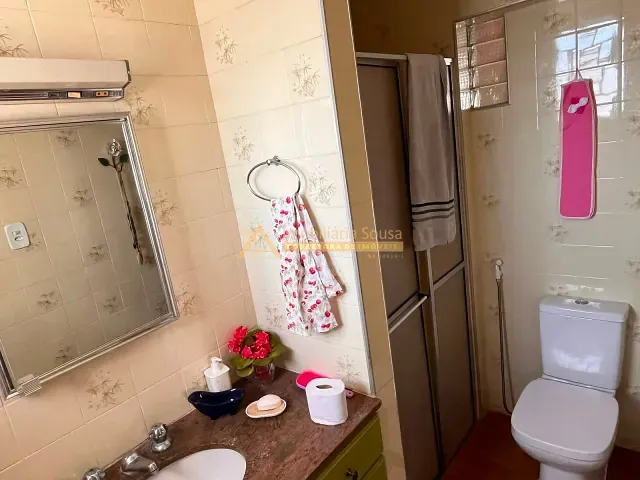 Casa com 600m² 4 quartos e 4 banheiros, à venda ou para alugar, no bairro Jardim Tarumã em Jundiaí