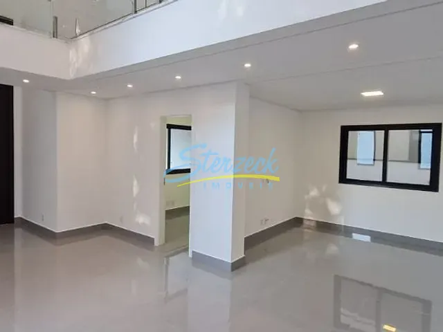 Casa com 520m² 3 quartos e 5 banheiros, à venda, no bairro Ipiranga em Louveira