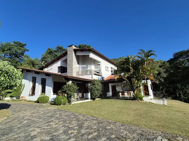 Casa 4 quartos e 3 banheiros, à venda, no bairro Jardim Pérola em Guaratinguetá