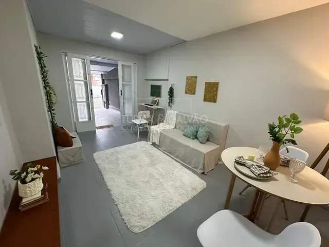 Casa com 100m² 2 quartos e 2 banheiros, à venda, no bairro Xaxim em Curitiba