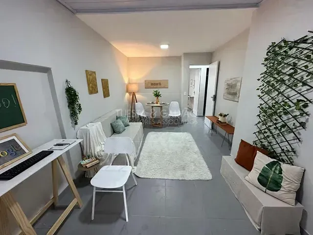 Casa com 100m² 2 quartos e 2 banheiros, à venda, no bairro Xaxim em Curitiba