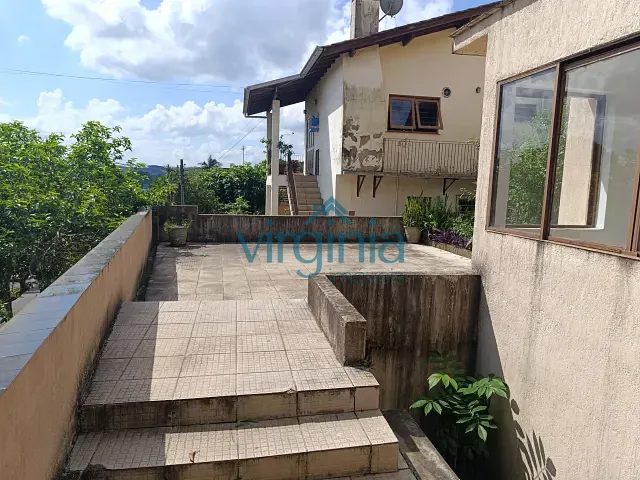 Casa com 220m² 3 quartos e 3 banheiros, para alugar, no bairro Operário em Novo Hamburgo