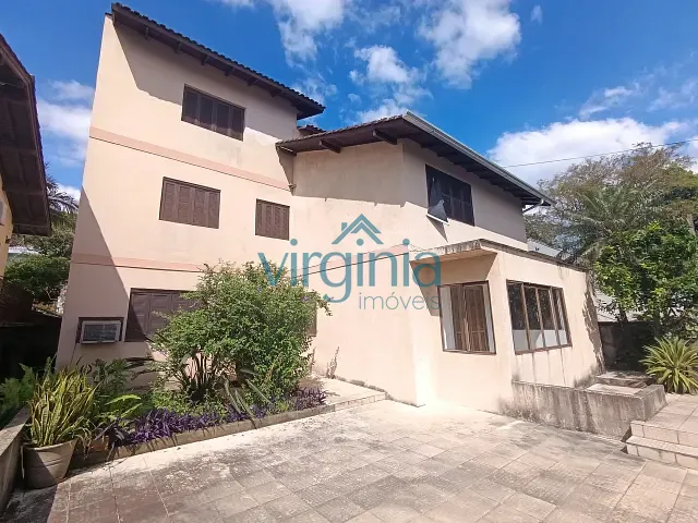 Casa com 220m² 3 quartos e 3 banheiros, para alugar, no bairro Operário em Novo Hamburgo