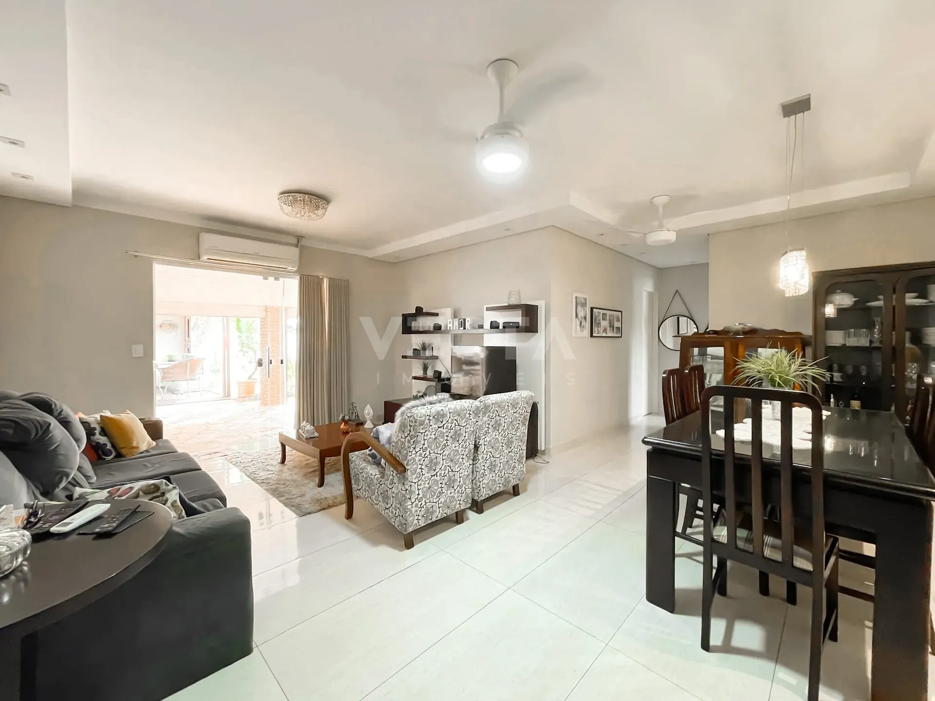 Casa, 3 quartos, 200 m² - Foto 3