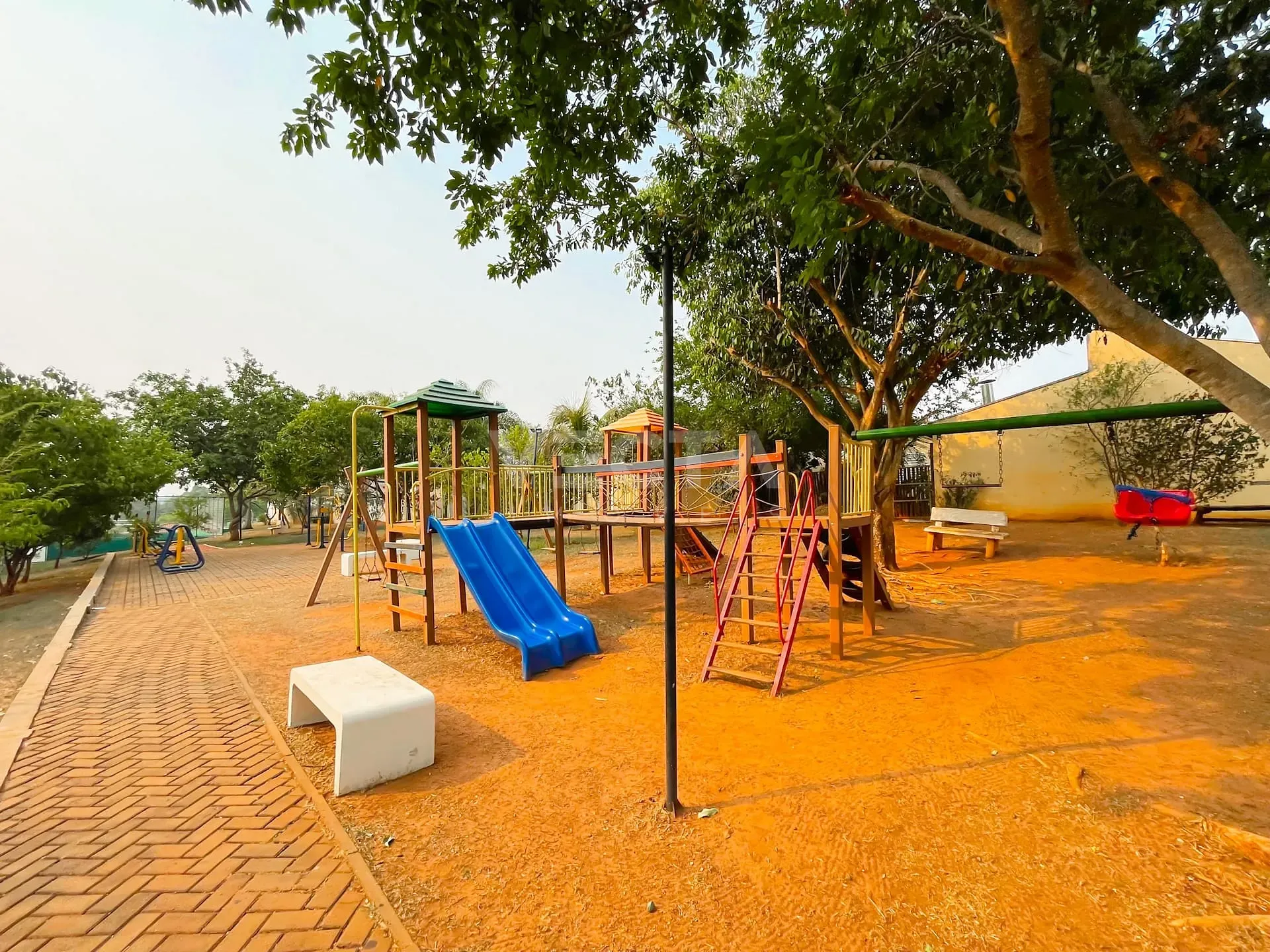 Casa, 3 quartos, 200 m² - Foto 35