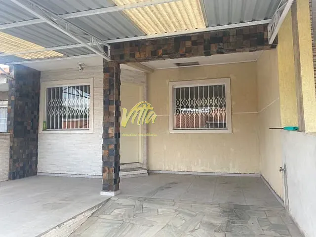 Casa com 70m² 2 quartos e 1 banheiro, à venda, no bairro Estação em Araucária