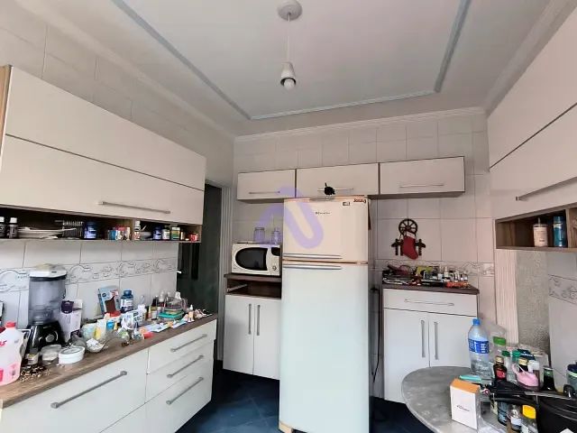 Casa 2 quartos e 1 banheiro, à venda, no bairro Vila Ursulina em Itaquaquecetuba