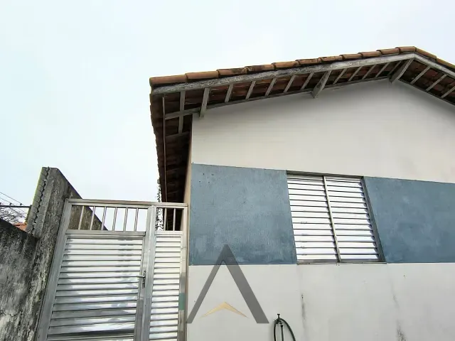 Casa 2 quartos e 1 banheiro, à venda, no bairro Vila Ursulina em Itaquaquecetuba