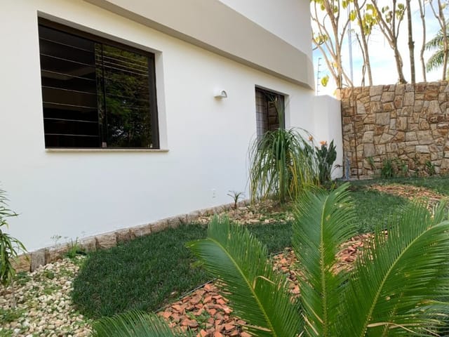 Casa com 1100m² 5 quartos e 7 banheiros, à venda, no bairro Parque Imperial em Juiz de Fora