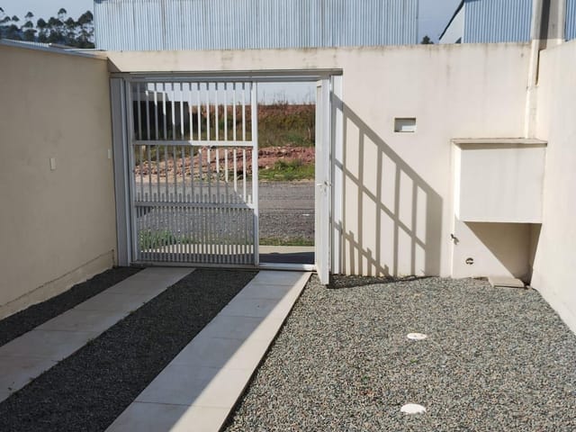 Casa 2 quartos e 2 banheiros, à venda, no bairro Rio do Meio em Itajaí
