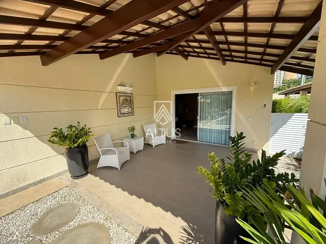 Casa 4 quartos e 1 banheiro, à venda, no bairro Piatã em Salvador