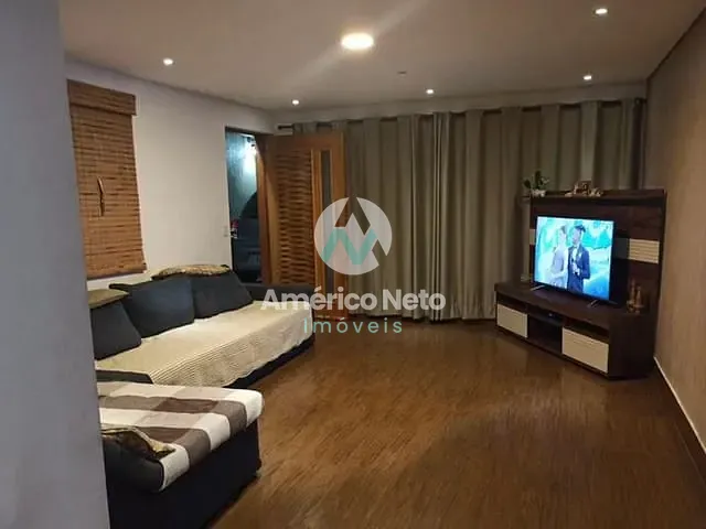 Casa com 250m² 3 quartos e 1 banheiro, à venda, no bairro Cerâmica em São Caetano do Sul