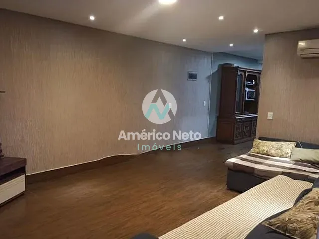 Casa com 250m² 3 quartos e 1 banheiro, à venda, no bairro Cerâmica em São Caetano do Sul