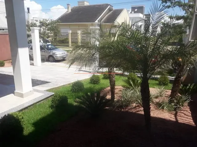 Casa com 250m² 2 quartos e 2 banheiros, à venda, no bairro Parque da Matriz em Gravataí