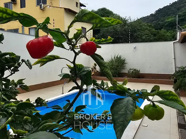 Casa com 408m² 5 quartos e 6 banheiros, à venda, no bairro Praia da Costa em Vila Velha
