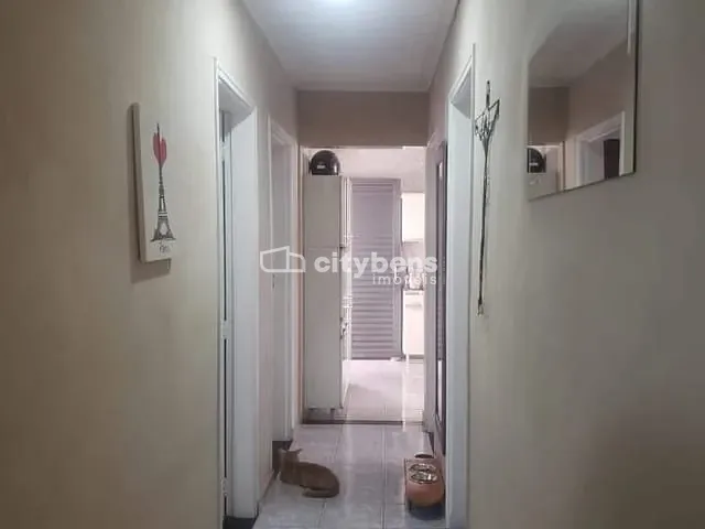 Casa 3 quartos e 2 banheiros, à venda, no bairro Umuarama em Araçatuba