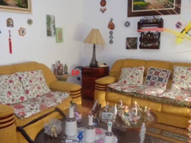 Casa com 93m² 2 quartos e 1 banheiro, à venda, no bairro Mauá em São Caetano do Sul