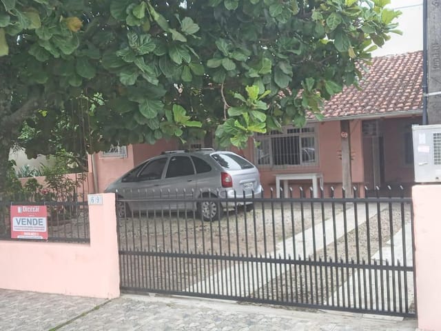 Casa com 264m² 3 quartos e 2 banheiros, à venda, no bairro Praia Alegre em Penha