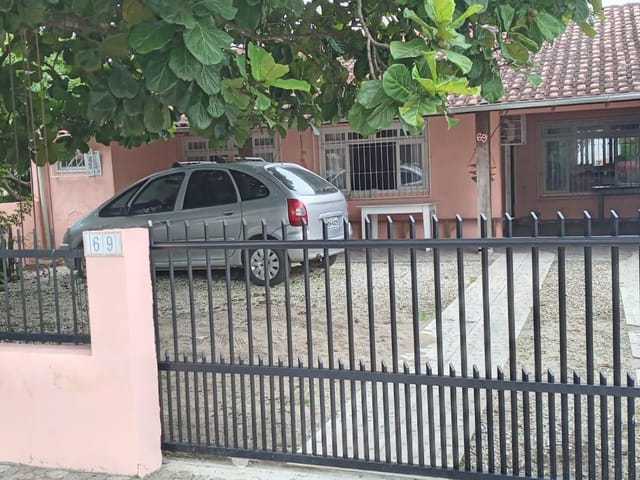 Casa com 264m² 3 quartos e 2 banheiros, à venda, no bairro Praia Alegre em Penha