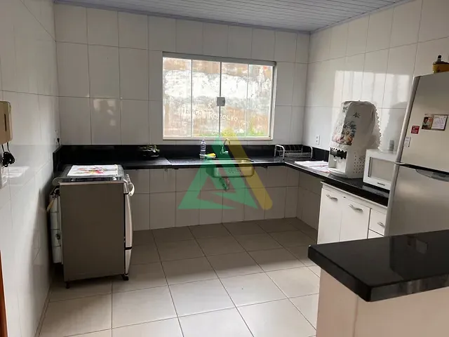 Casa com 268m² 3 quartos e 1 banheiro, à venda, no bairro Vila Santa Luzia em Mogi Mirim