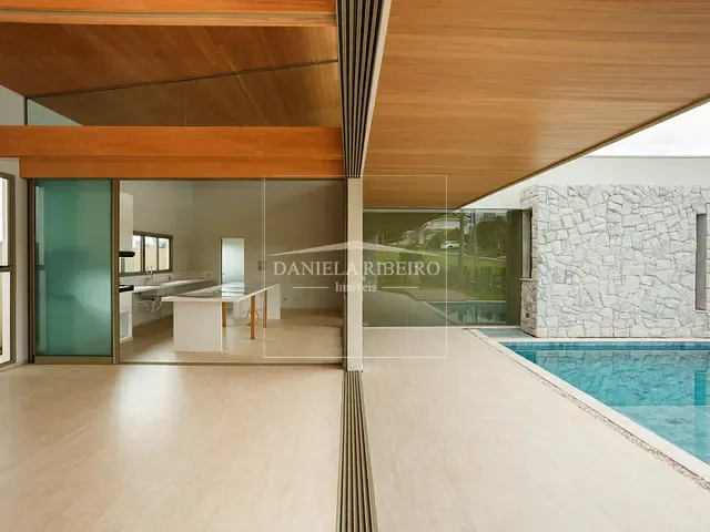 Casa com 617m² 4 quartos e 6 banheiros, à venda, no bairro Recanto do Salto em Londrina